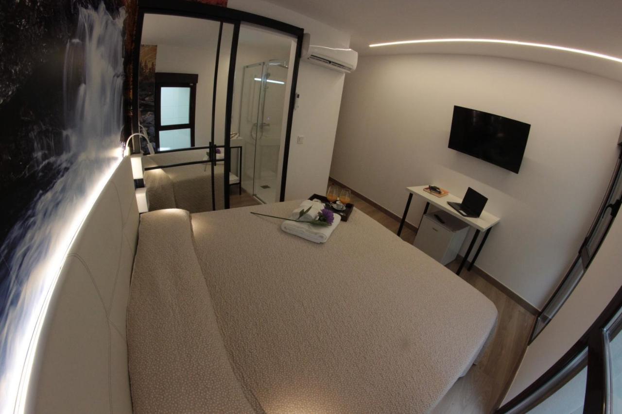Fp Hotels Alcalá de Henares Buitenkant foto